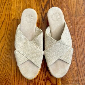 Charleston Shoe Co Beige Sandals